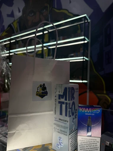 Interno negozio Peppe Svapo